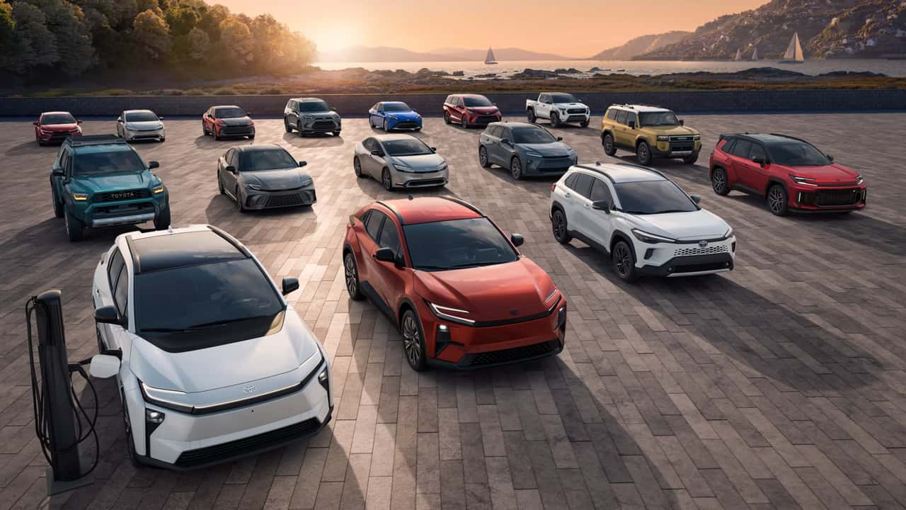 Digital Dominance: Unpacking the Web Traffic Kings of the Automotive World